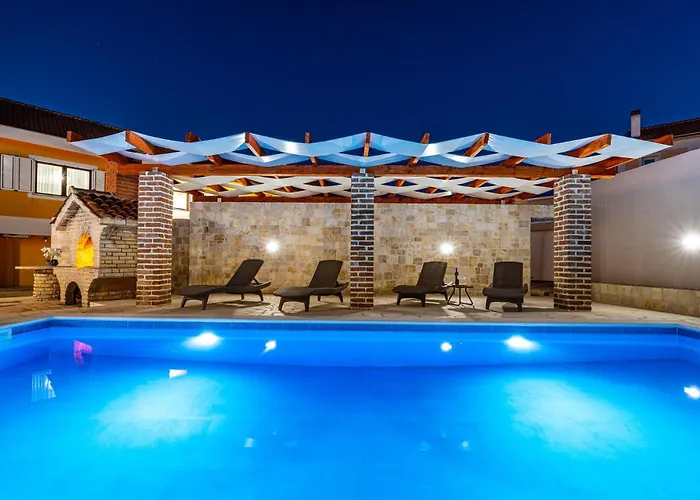 Vila Mendula Zadarvillas *